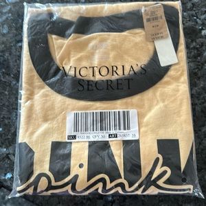 Pink /Victorias secret women’s medium yellow tshirt